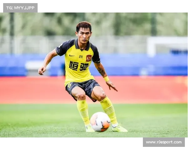 汉堡核心洛孔加伤缺四周，中场创造力受挫